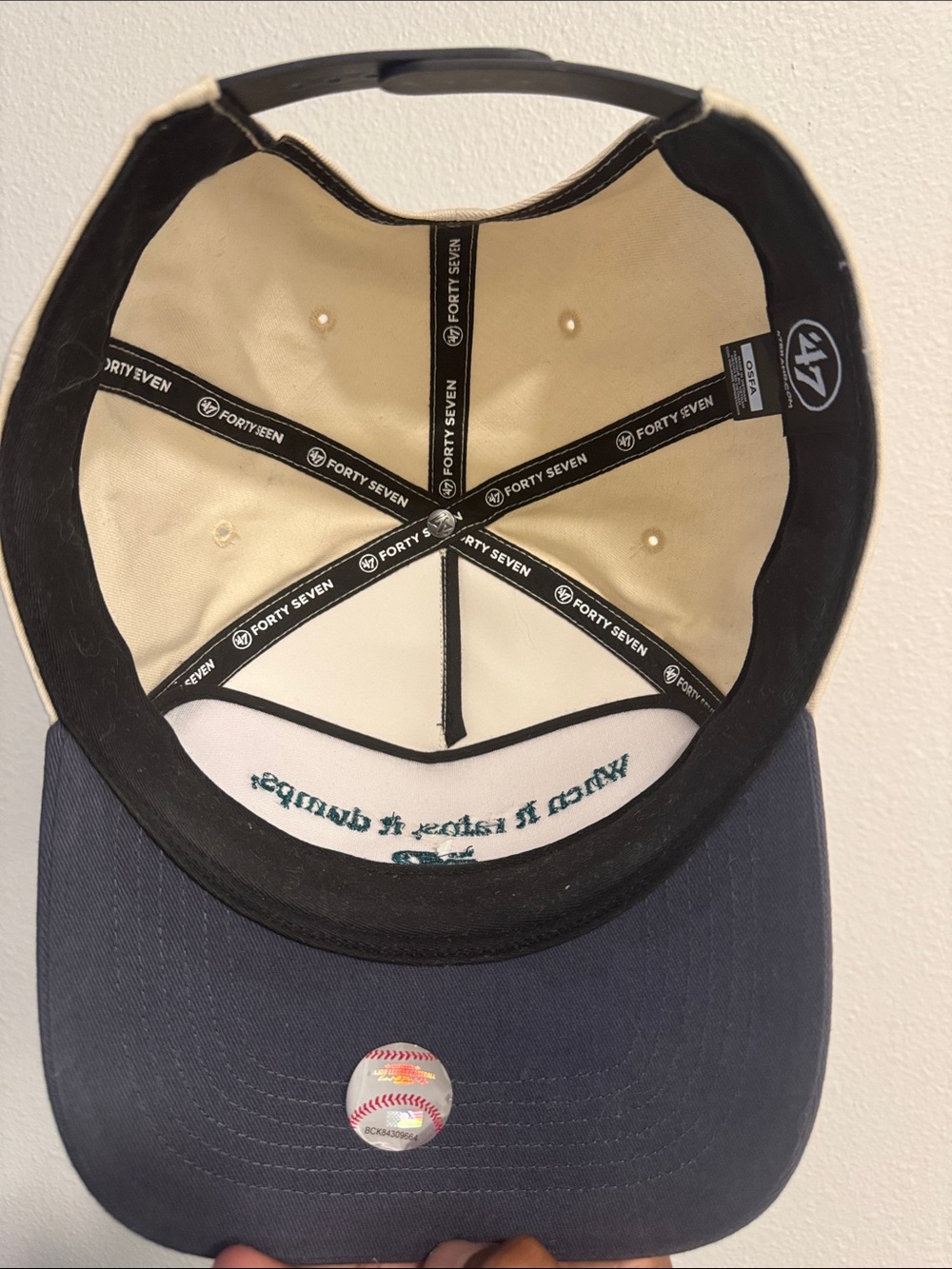 Cal Raleigh x New balance SnapBack Cap - Picture 4 of 7